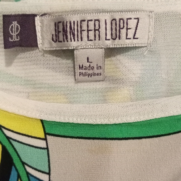 Woman's dress (D) - Picture 3 of 3